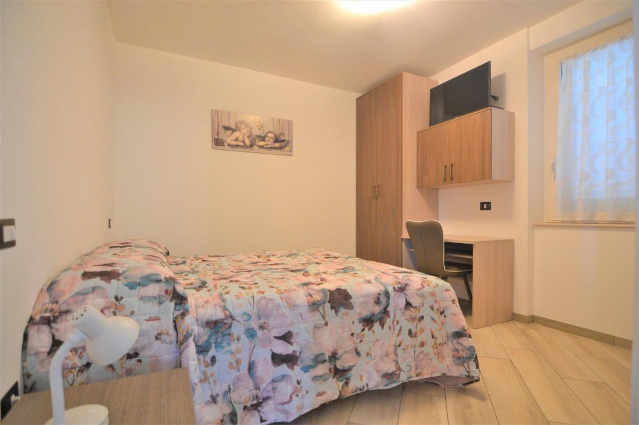 أوربينو B&B Canavaccio المظهر الخارجي الصورة