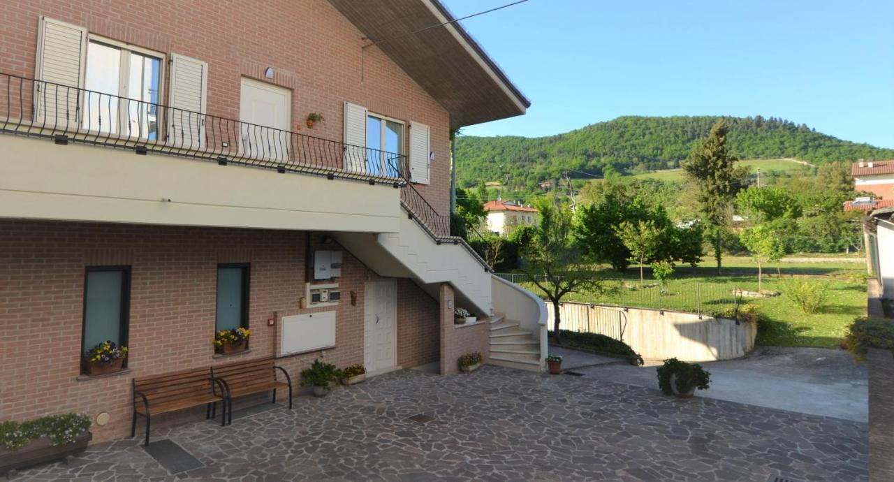 أوربينو B&B Canavaccio المظهر الخارجي الصورة
